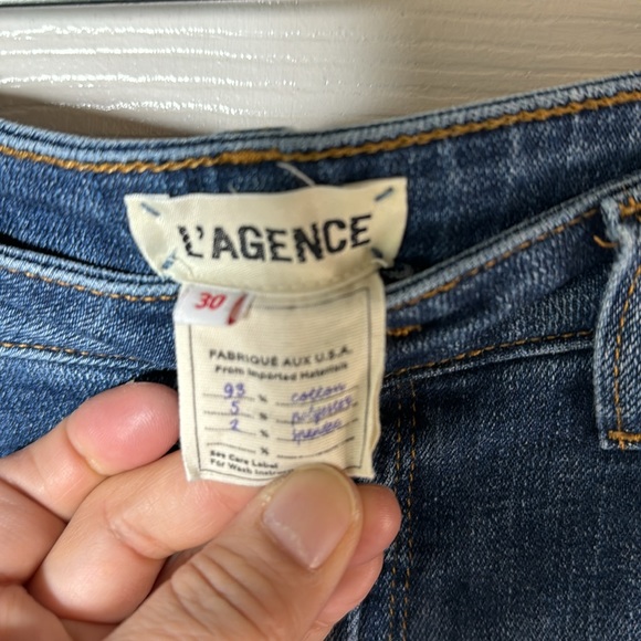 L’Agence Luna High Rise Chain Detail Distressed Frayed Hem Jeans Size 30 - Picture 2 of 8